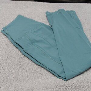 Lululemon Align 23" light blue with pockets sz 6